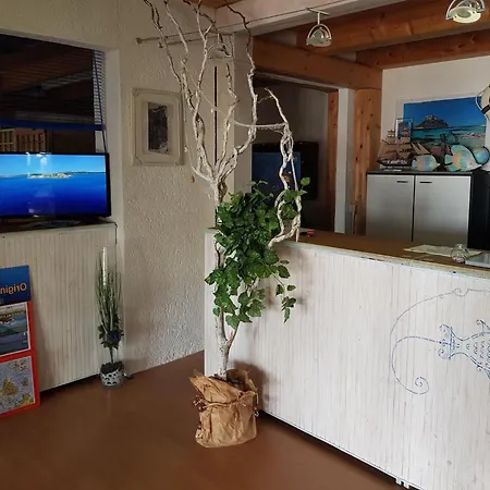 Apartman Belvilla By Oyo Cugnana Trilo 6 Bis