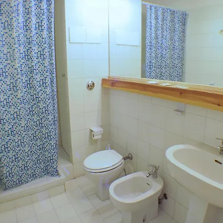 Belvilla By Oyo Cugnana Trilo 6 Bis Apartman
